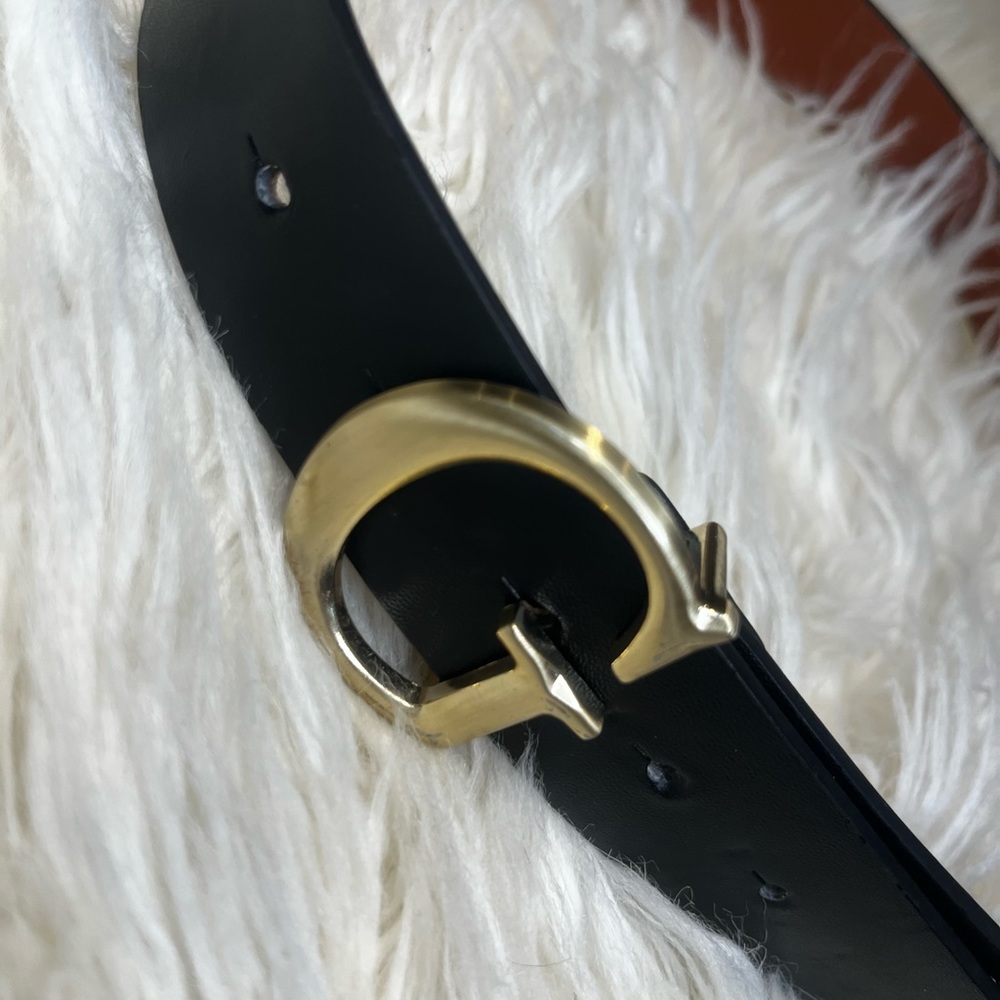Guess Belt